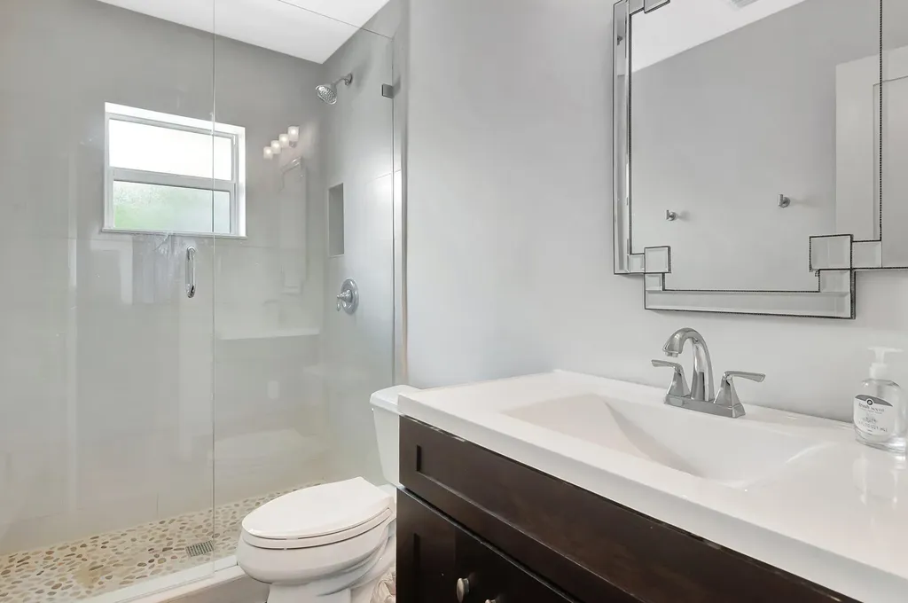 855 Berkeley Street Boca Raton FL 33487