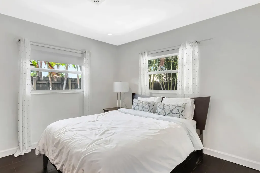 855 Berkeley Street Boca Raton FL 33487