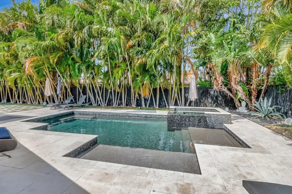 855 Berkeley Street Boca Raton FL 33487