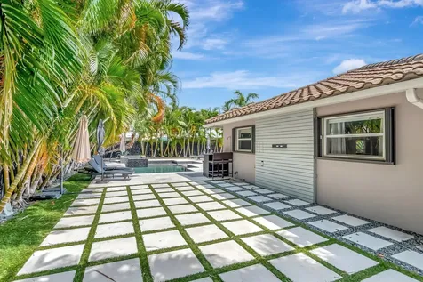 855 Berkeley Street Boca Raton FL 33487