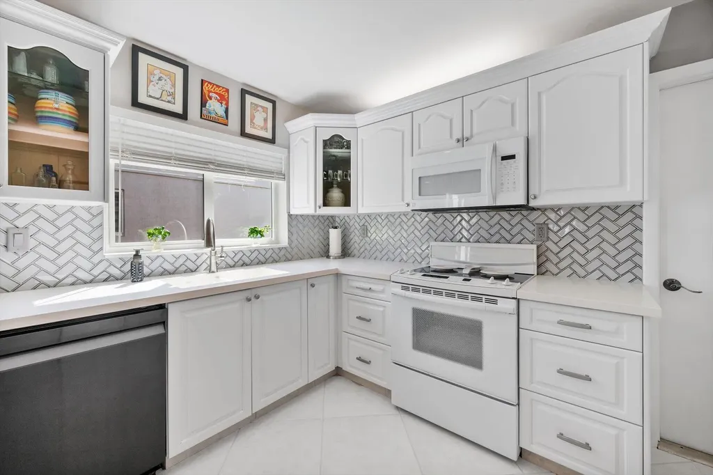 15541 Dover Court Davie FL 33331