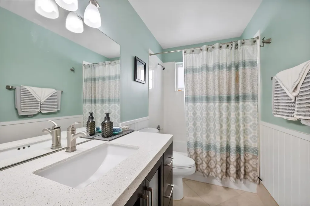 15541 Dover Court Davie FL 33331
