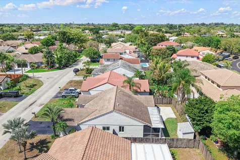 15541 Dover Court Davie FL 33331