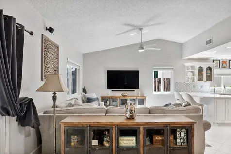15541 Dover Court Davie FL 33331