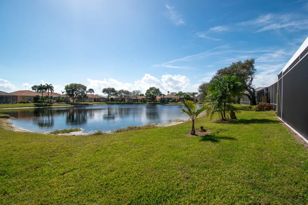 7080 Demedici Circle Delray Beach FL 33446