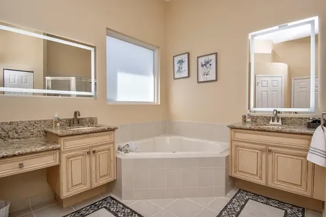 7080 Demedici Circle Delray Beach FL 33446