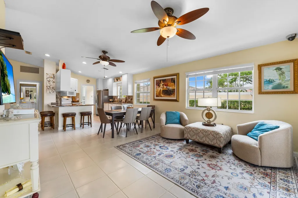 8233 Cozumel Lane Wellington FL 33414