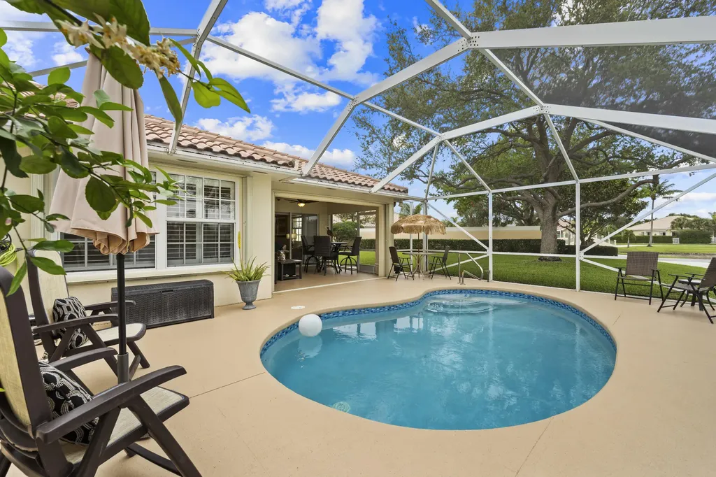 8233 Cozumel Lane Wellington FL 33414