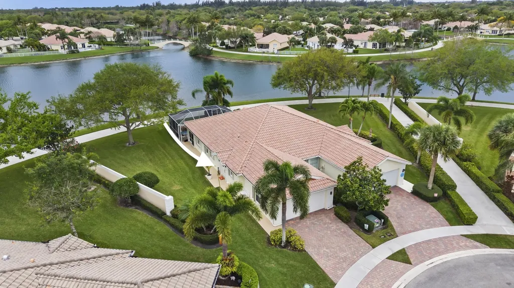 8233 Cozumel Lane Wellington FL 33414