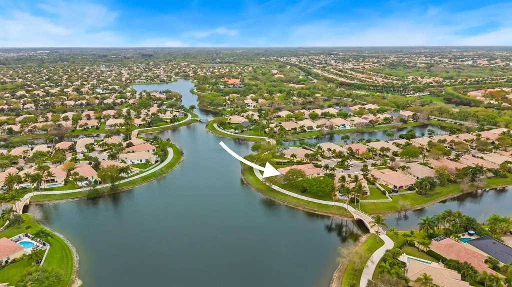 8233 Cozumel Lane Wellington FL 33414