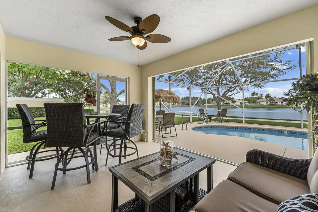 8233 Cozumel Lane Wellington FL 33414