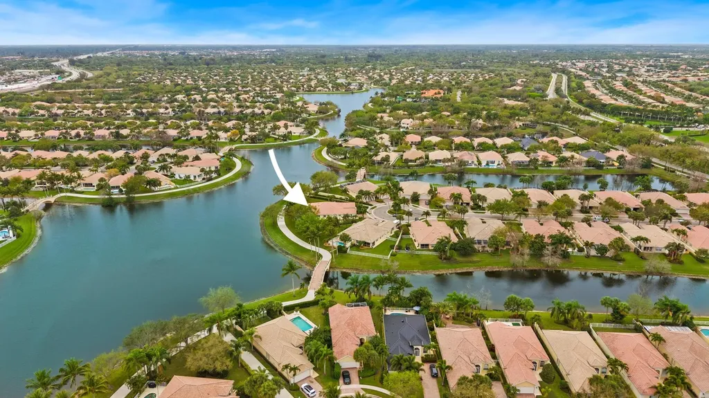 8233 Cozumel Lane Wellington FL 33414