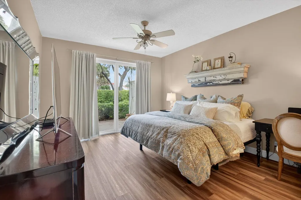 20491 Vía Marisa Boca Raton FL 33498