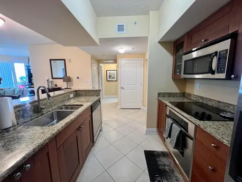 975 NW Flagler Avenue Stuart FL 34994