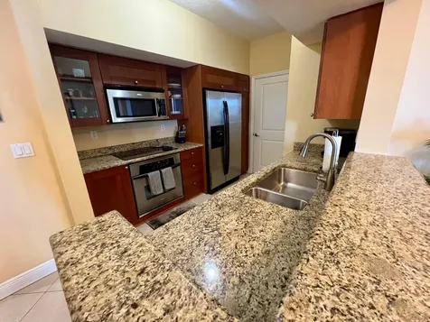 975 NW Flagler Avenue Stuart FL 34994