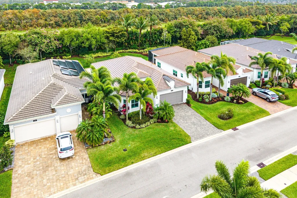 12614 Crested Butte Avenue Boynton Beach FL 33437