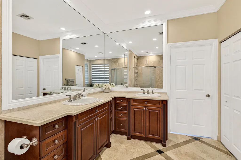 9696 Plumeria Way Boynton Beach FL 33436