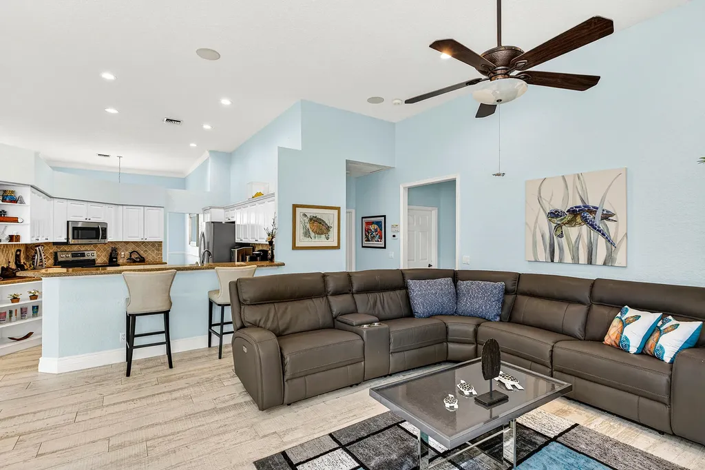 9696 Plumeria Way Boynton Beach FL 33436