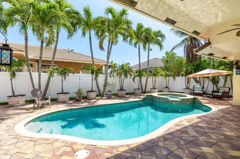 9696 Plumeria Way Boynton Beach FL 33436