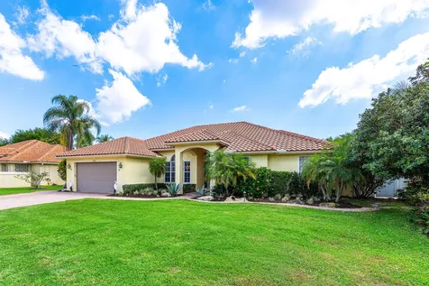 9696 Plumeria Way Boynton Beach FL 33436