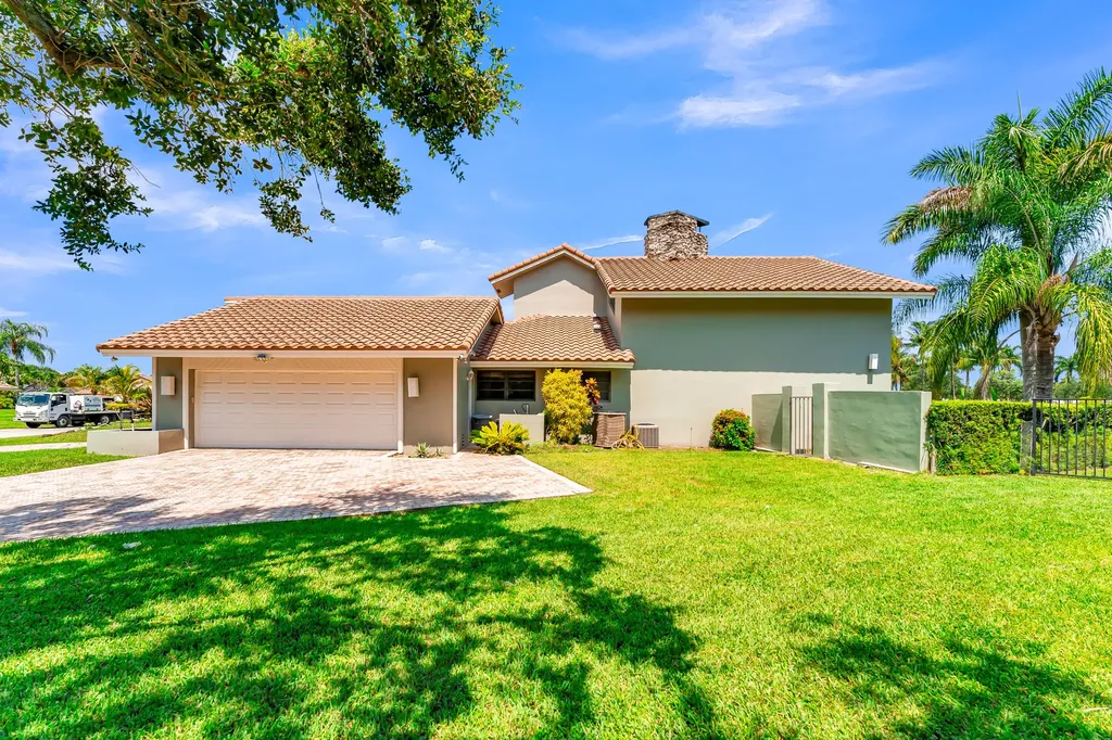 12731 NW 1st Street Plantation FL 33325