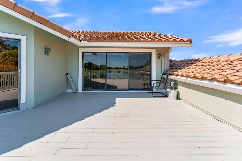 12731 NW 1st Street Plantation FL 33325