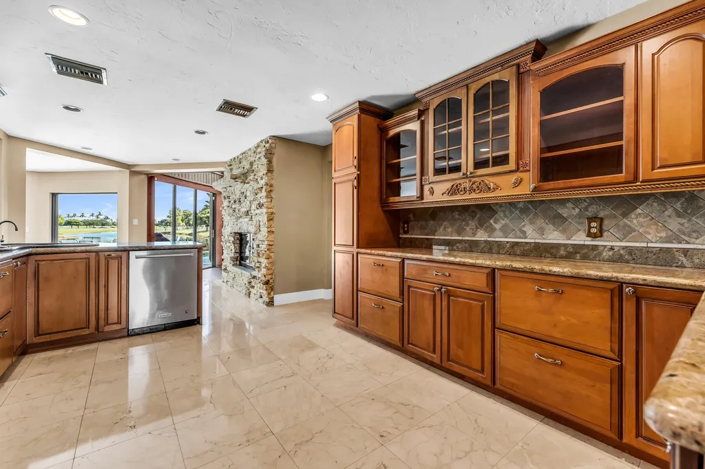 12731 NW 1st Street Plantation FL 33325