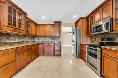 12731 NW 1st Street Plantation FL 33325