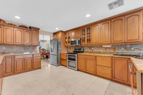 12731 NW 1st Street Plantation FL 33325