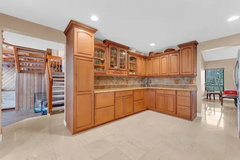 12731 NW 1st Street Plantation FL 33325