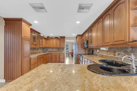12731 NW 1st Street Plantation FL 33325