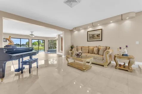 12731 NW 1st Street Plantation FL 33325