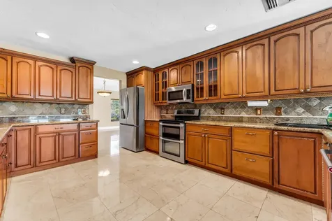 12731 NW 1st Street Plantation FL 33325