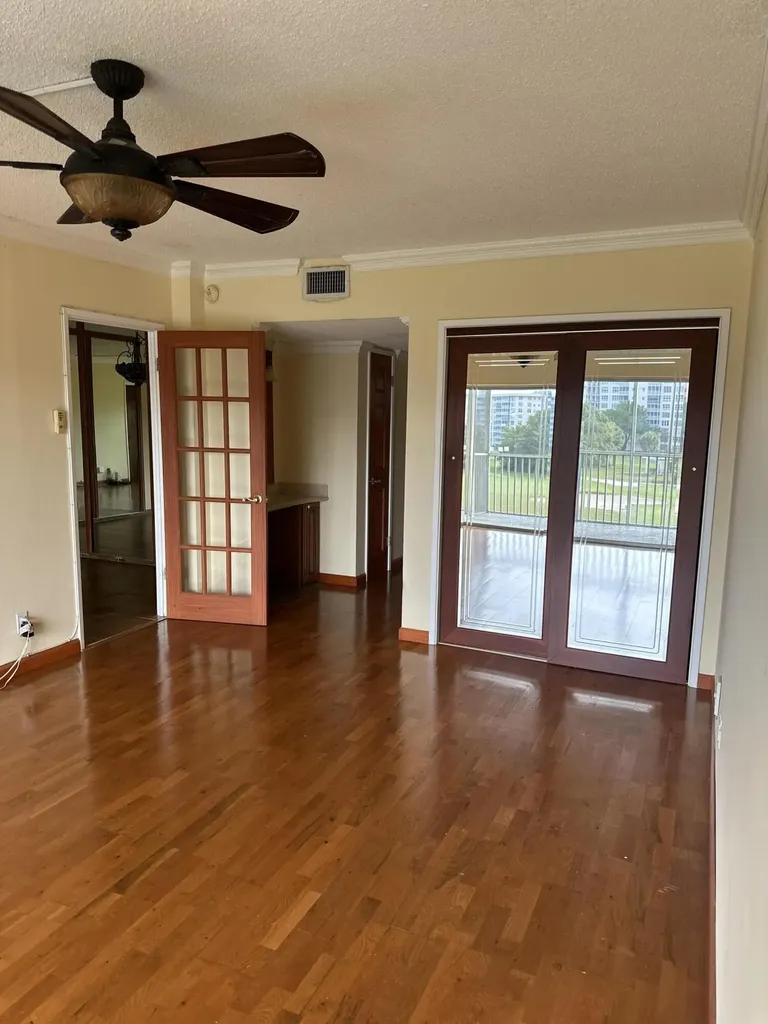 2900 Palm Aire Drive Pompano Beach FL 33069