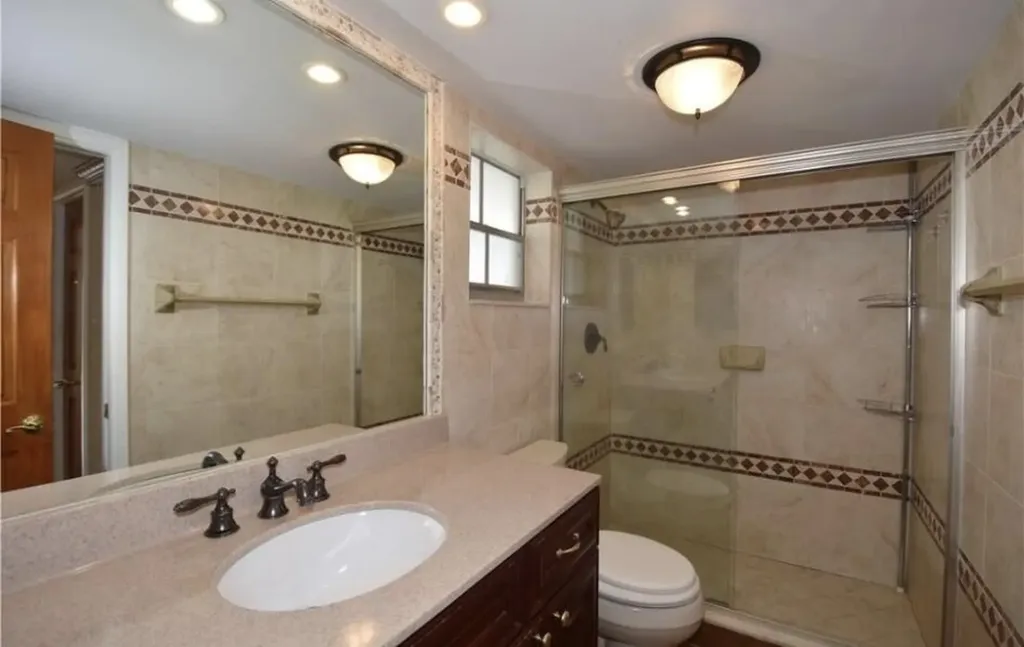 2900 Palm Aire Drive Pompano Beach FL 33069