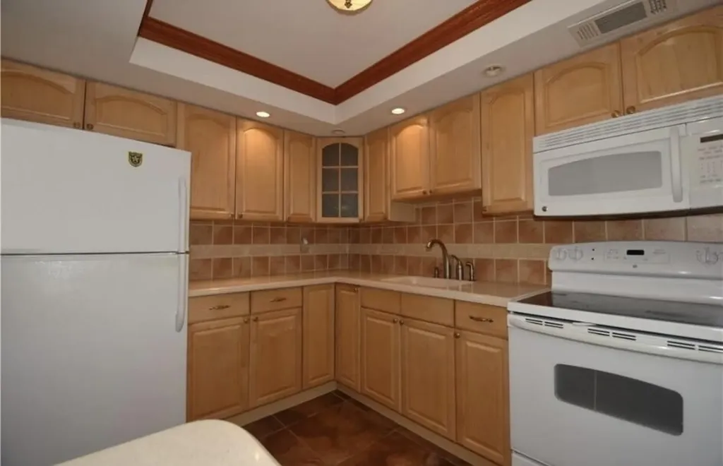 2900 Palm Aire Drive Pompano Beach FL 33069