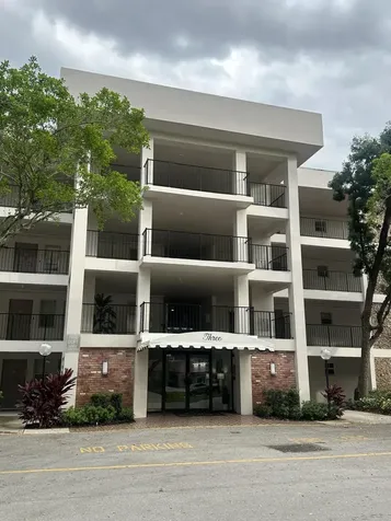 2900 Palm Aire Drive Pompano Beach FL 33069