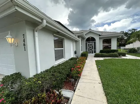 7461 SE Autumn Lane Hobe Sound FL 33455