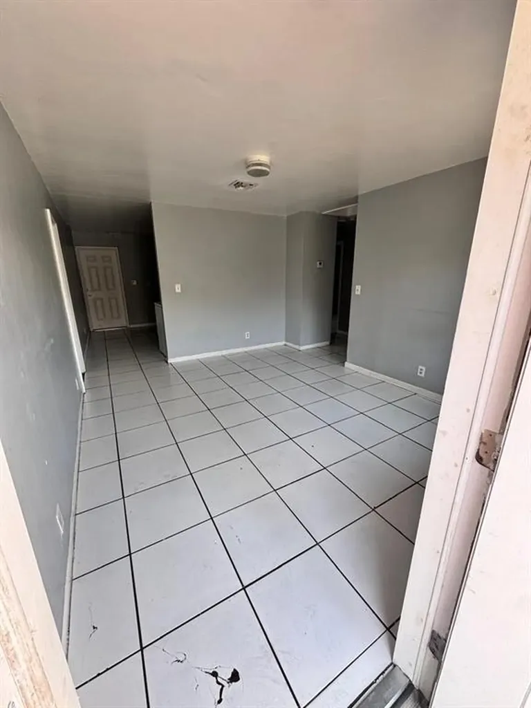 1132 NW 5th Court Fort Lauderdale FL 33311