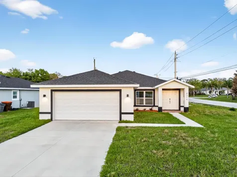 8316 103rd Avenue Vero Beach FL 32967