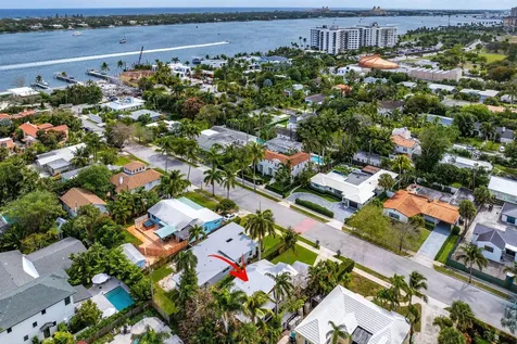 245 30th Street West Palm Beach FL 33407