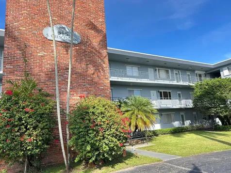515 S Crescent Drive Hollywood FL 33021