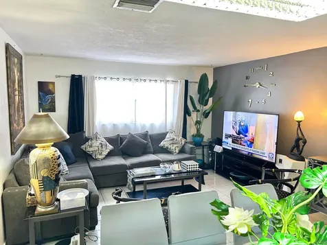 515 S Crescent Drive Hollywood FL 33021