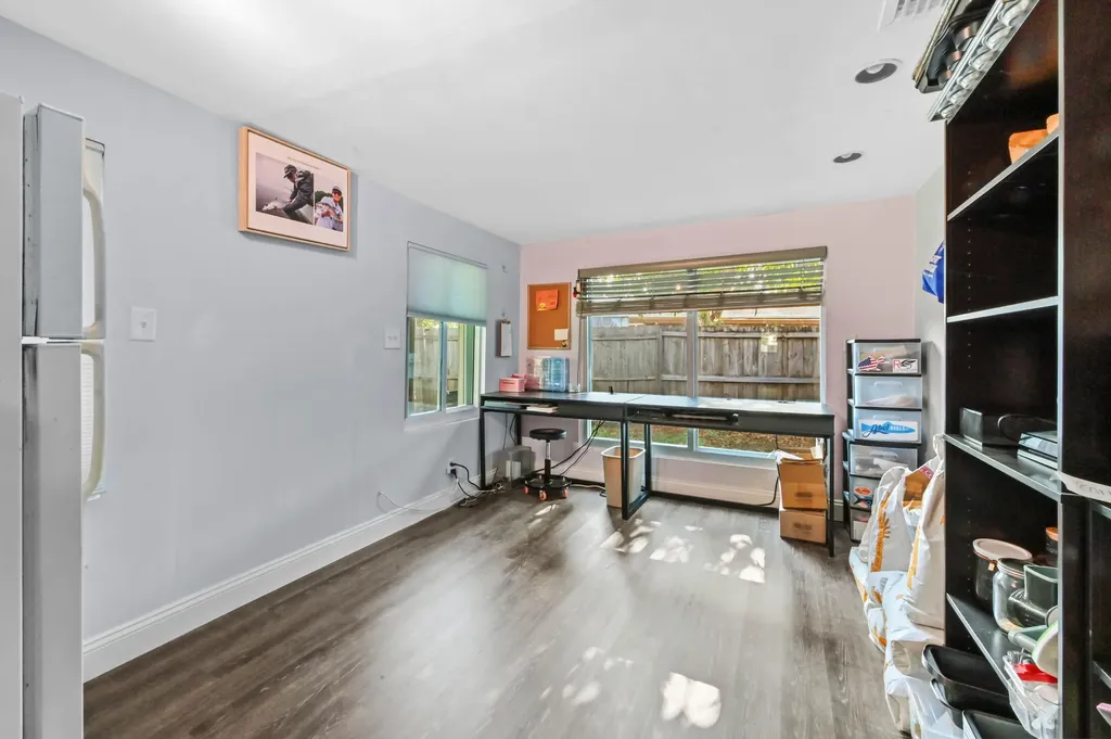 2898 SE 1st Place Boynton Beach FL 33435