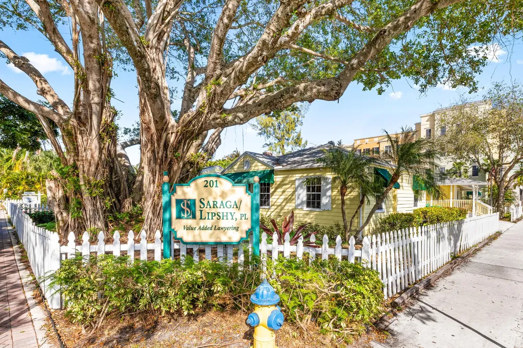 201 NE 1st Avenue Delray Beach FL 33444