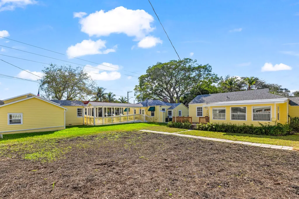 201 NE 1st Avenue Delray Beach FL 33444