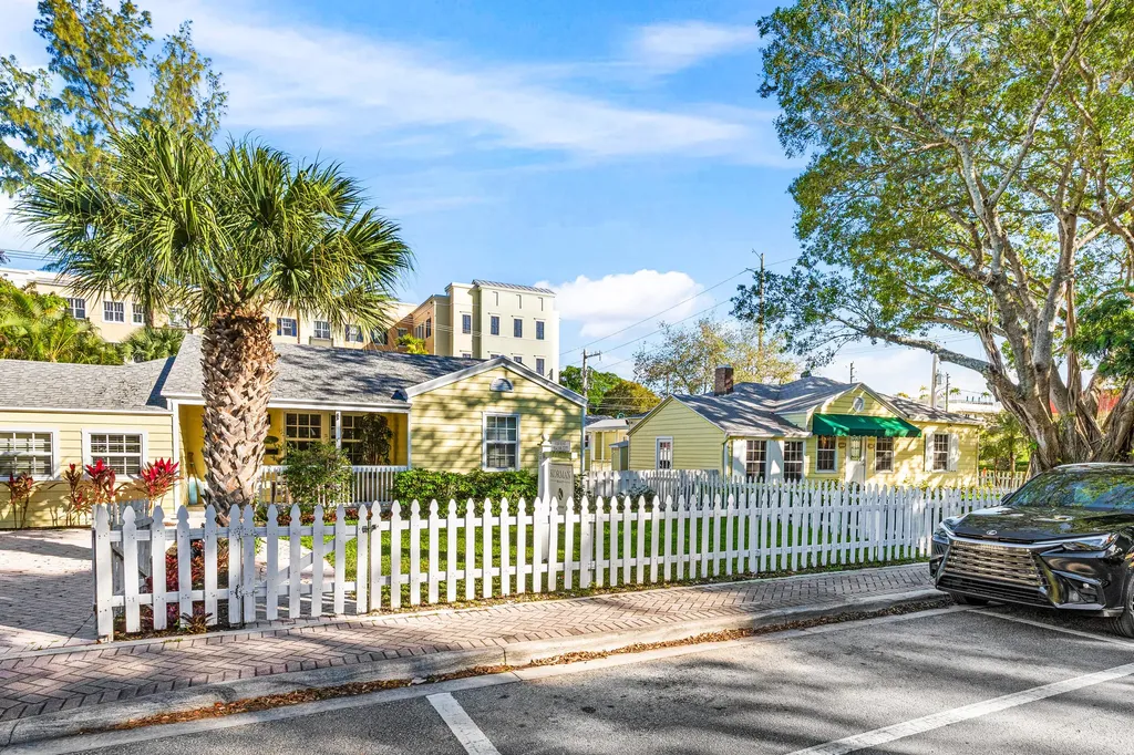 201 NE 1st Avenue Delray Beach FL 33444