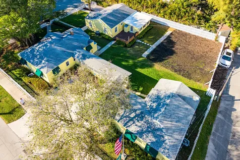 201 NE 1st Avenue Delray Beach FL 33444
