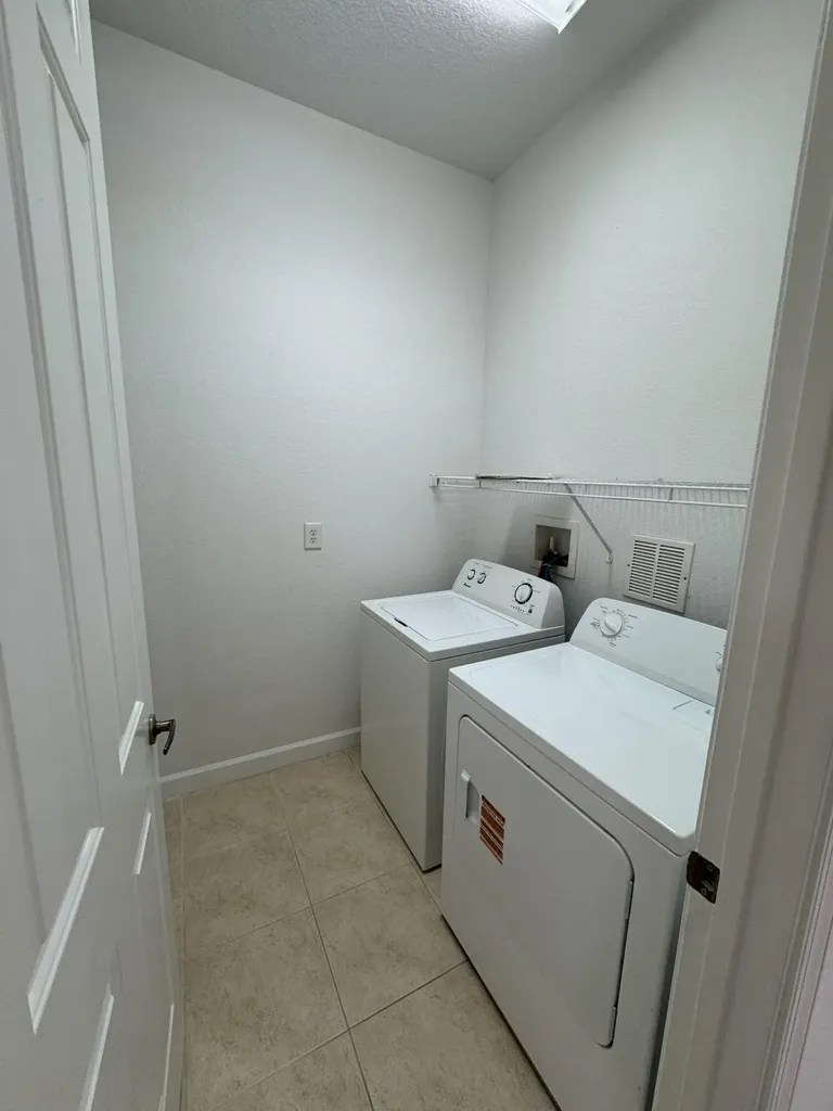 6074 NW 116th Drive Coral Springs FL 33076