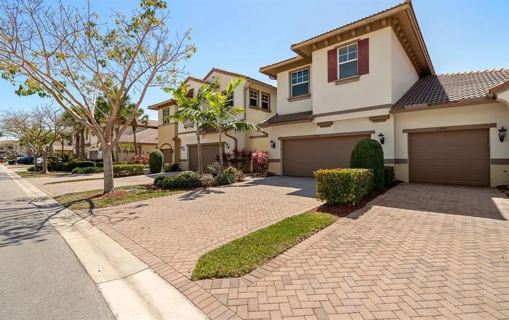6074 NW 116th Drive Coral Springs FL 33076
